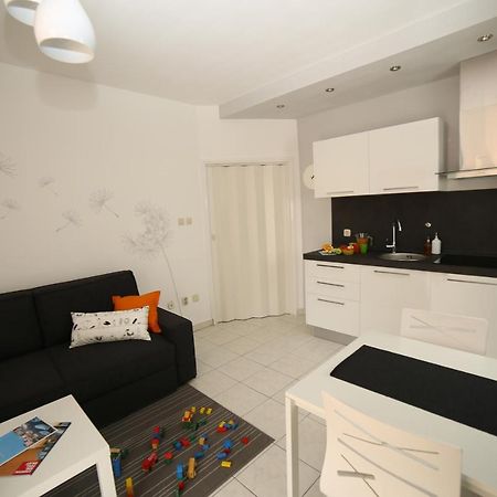 Dandelion Apartment Fažana Exterior foto